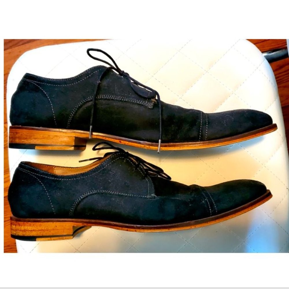 Banana Republic Suede Mens Shoes - size 12